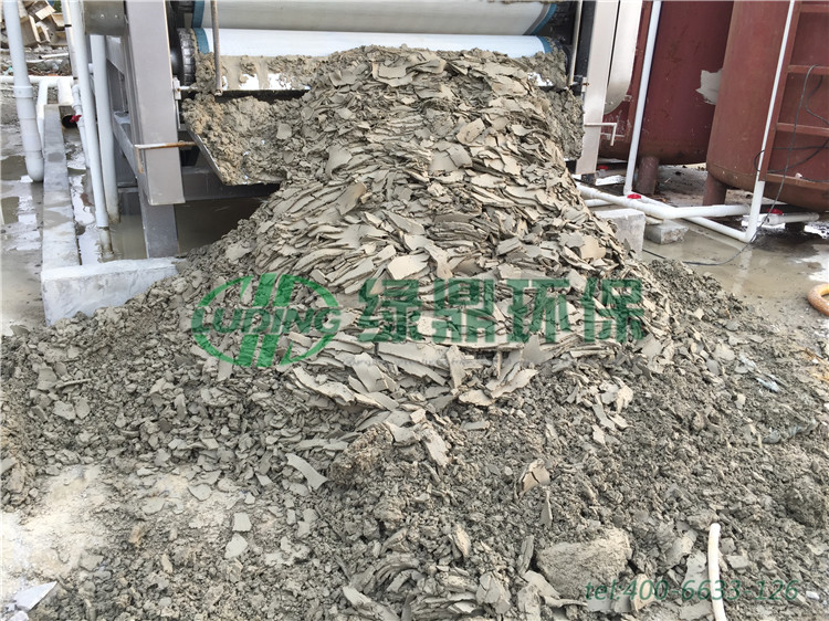 惠州礦場礦山污泥用的帶式壓濾機使用現場 1