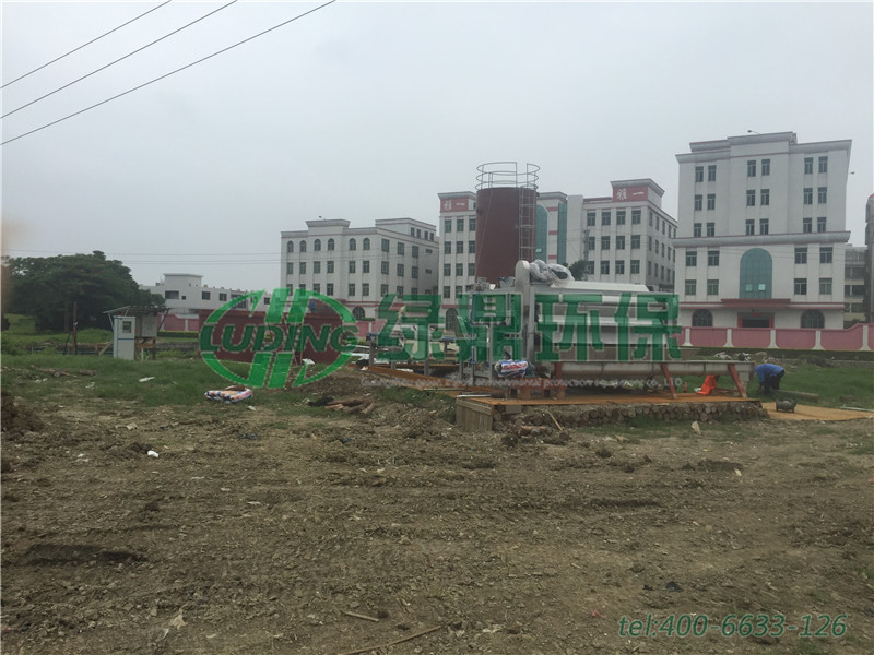 汕頭河道淤泥帶式壓濾機(jī)處理工程 1