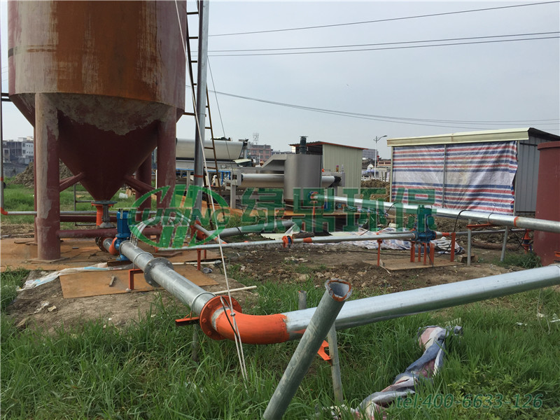 汕頭河道淤泥帶式壓濾機(jī)處理工程 5