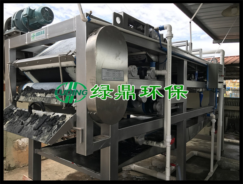 印染帶式壓濾機#廣州番禺印染水洗廠使用案例現場 1 印染帶式壓濾機#廣州番禺印染水洗廠使用案例現場 1