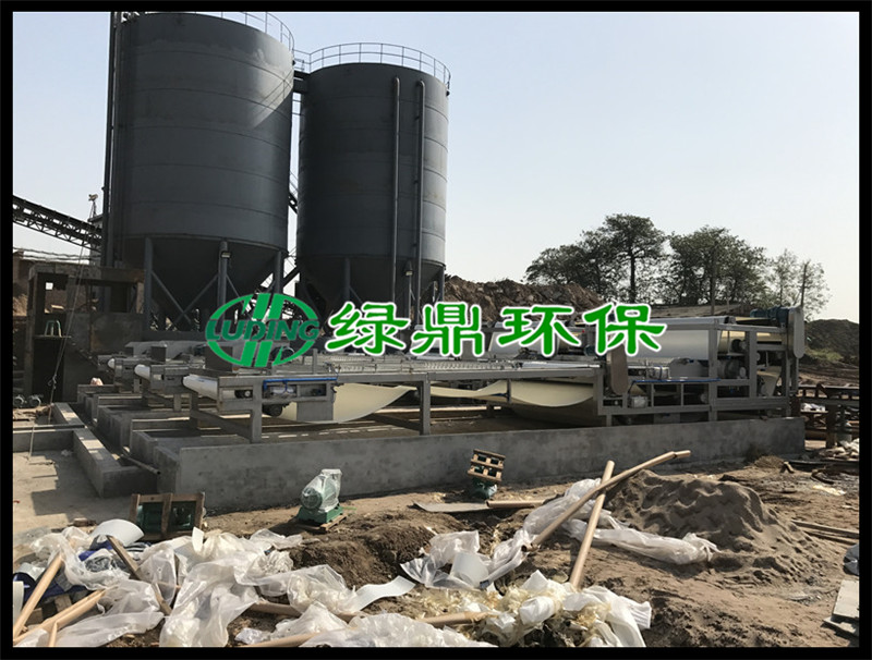 帶式壓濾機應用興平河道淤泥處置項目