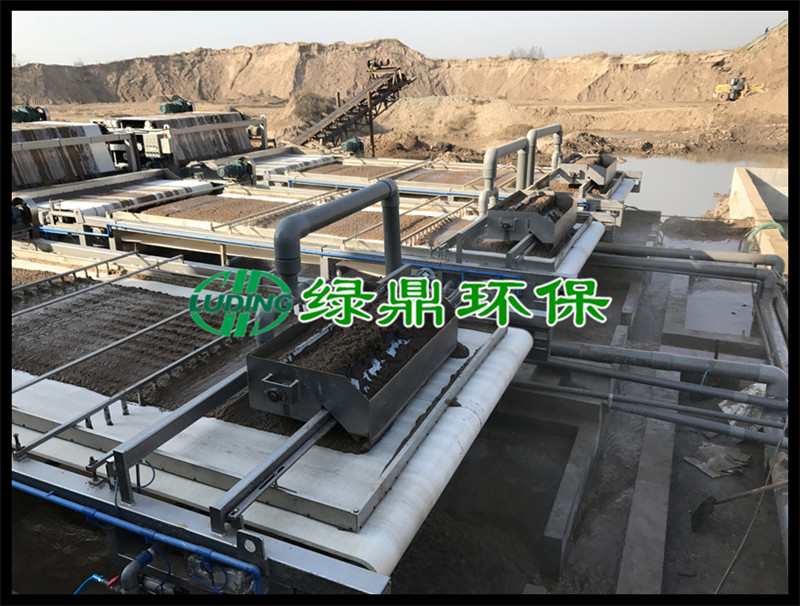 帶式壓濾機處理開江泵站泥漿處理工程